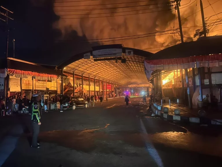 kebakaran pasar payakumbuh